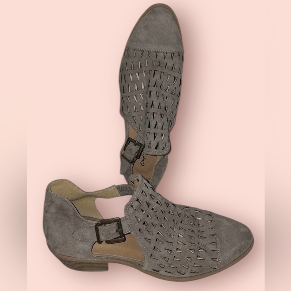 Qupid Taupe Ankle Booties